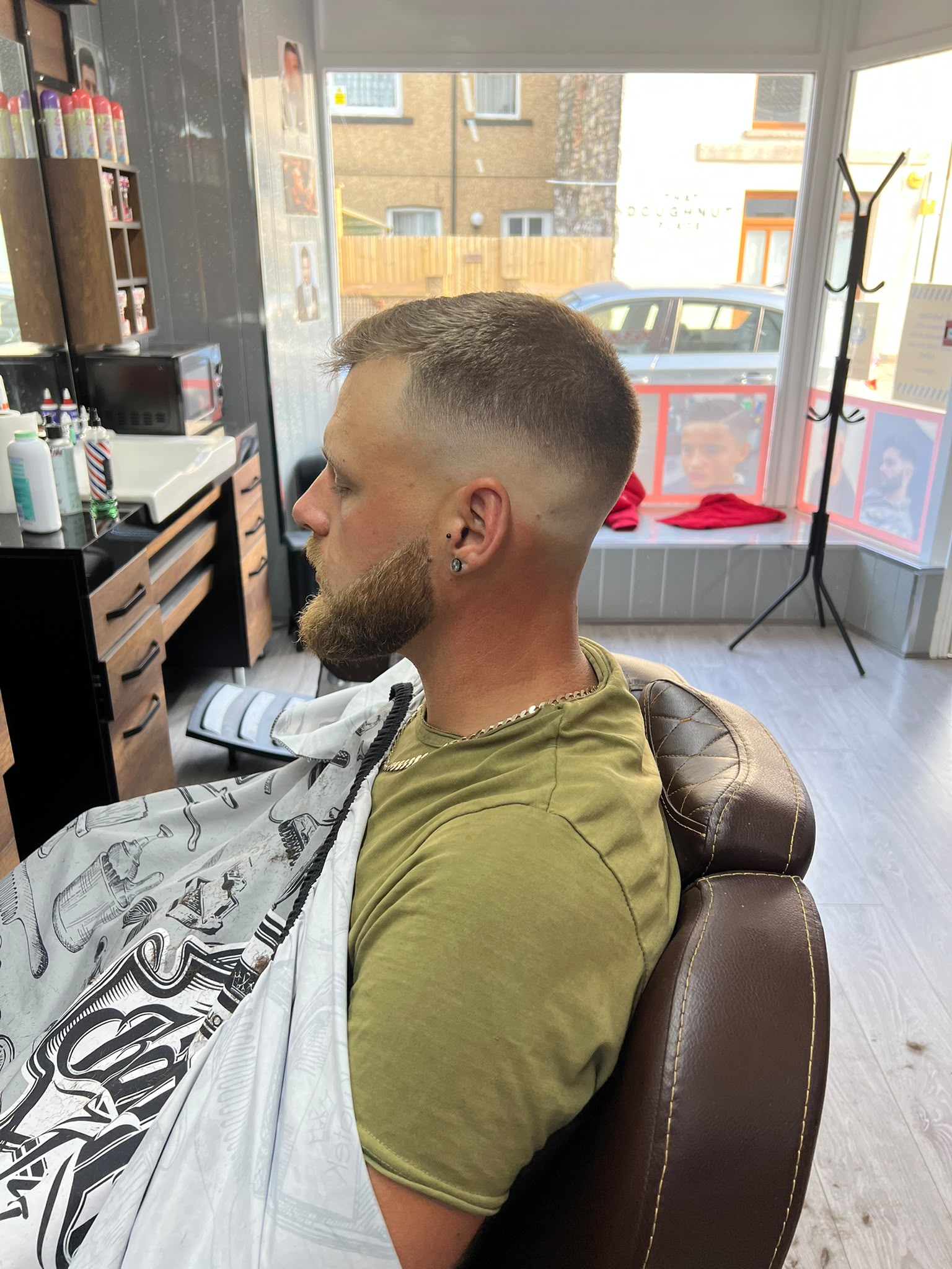 New Style Mobile Barber haircut 14